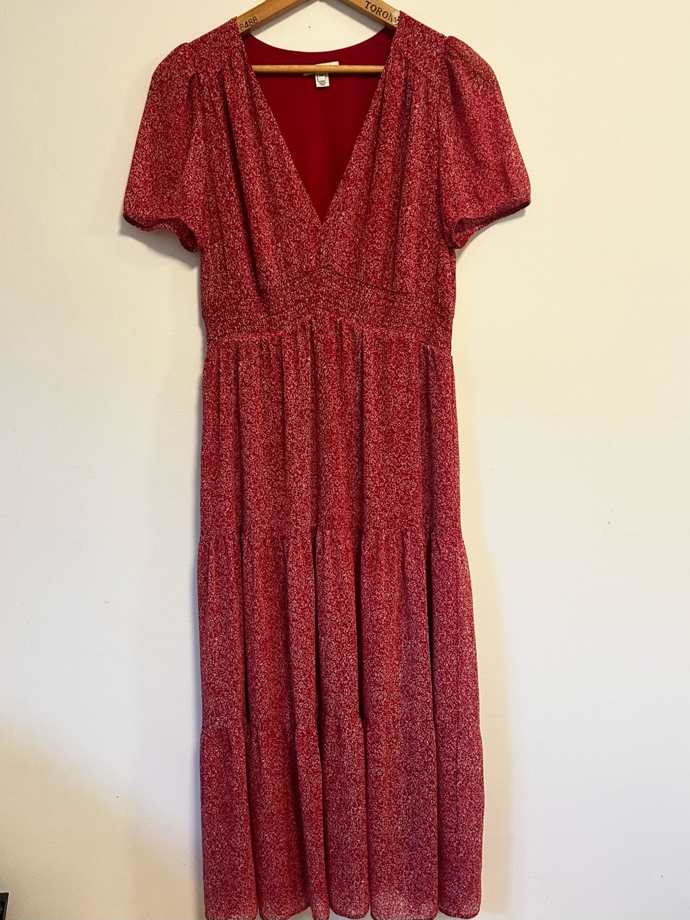 RW&CO. Red Floral V-Neck Maxi Dress